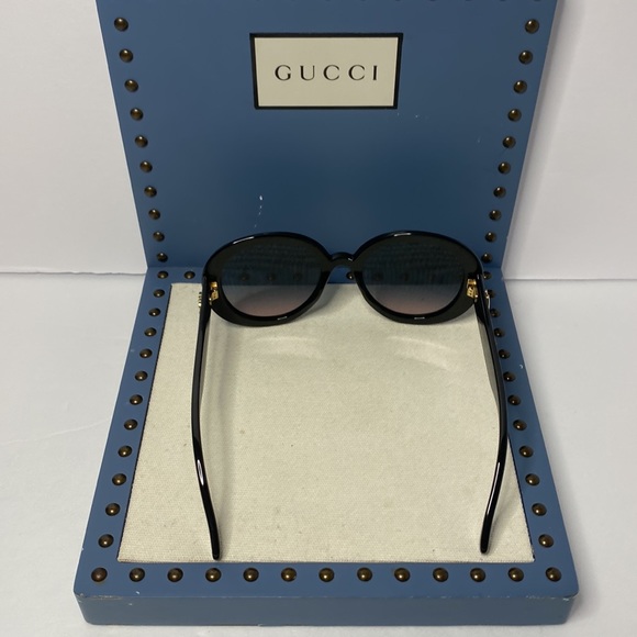 Authentic- 💯 NEW Gucci GG 0712S 002 2020 Women Sunglasses - Picture 7 of 14